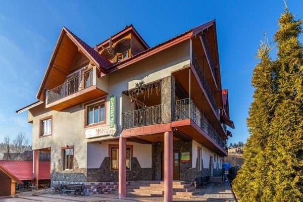 Гостинний двір Гуцульська світлиця 4
